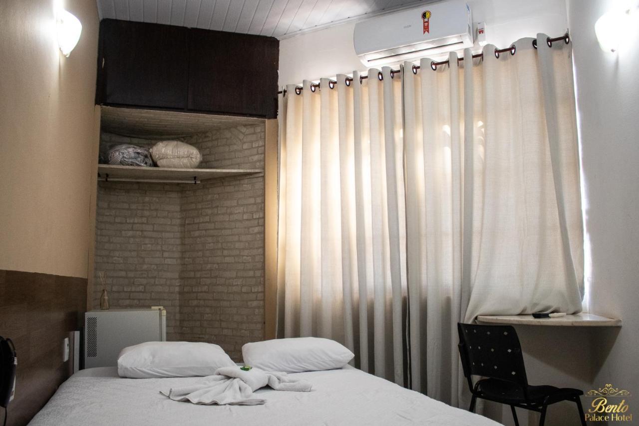 Bento Palace Hotel Assis Bagian luar foto